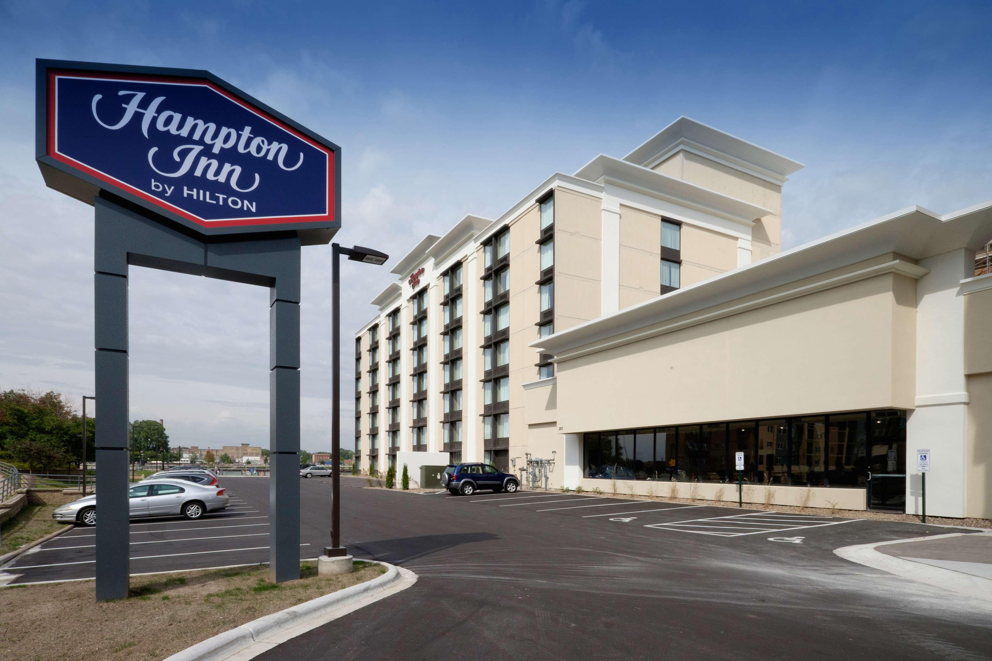 Hampton Inn Green Bay Downtown Exteriér fotografie