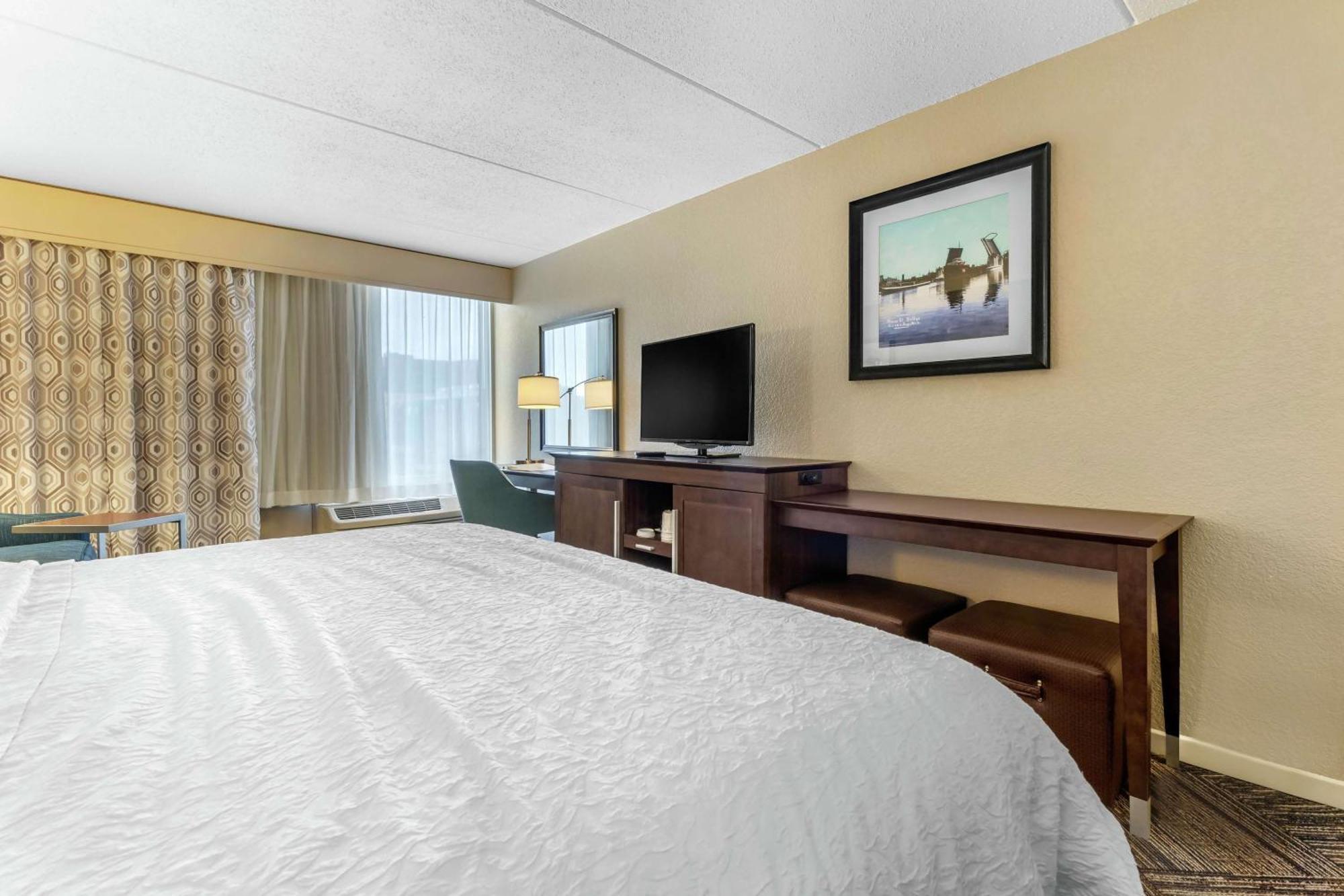 Hampton Inn Green Bay Downtown Exteriér fotografie